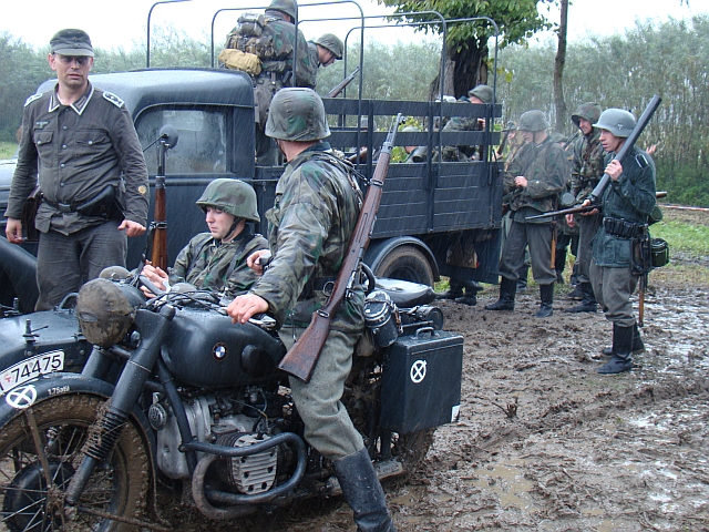 File:022 Reenactment of Battle in 1944 at Pielnica valley (Nowosielce, Sanok County).jpg