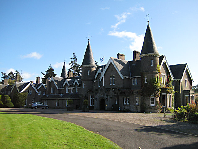 Ballathie House - Wikipedia