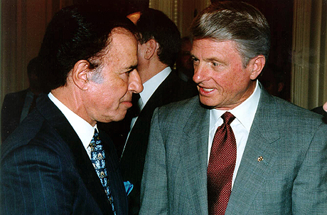 File:Carlos Menem with Zell Miller.jpg