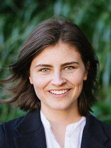 File:Chlöe Swarbrick headshot (cropped 3 by 4).jpg