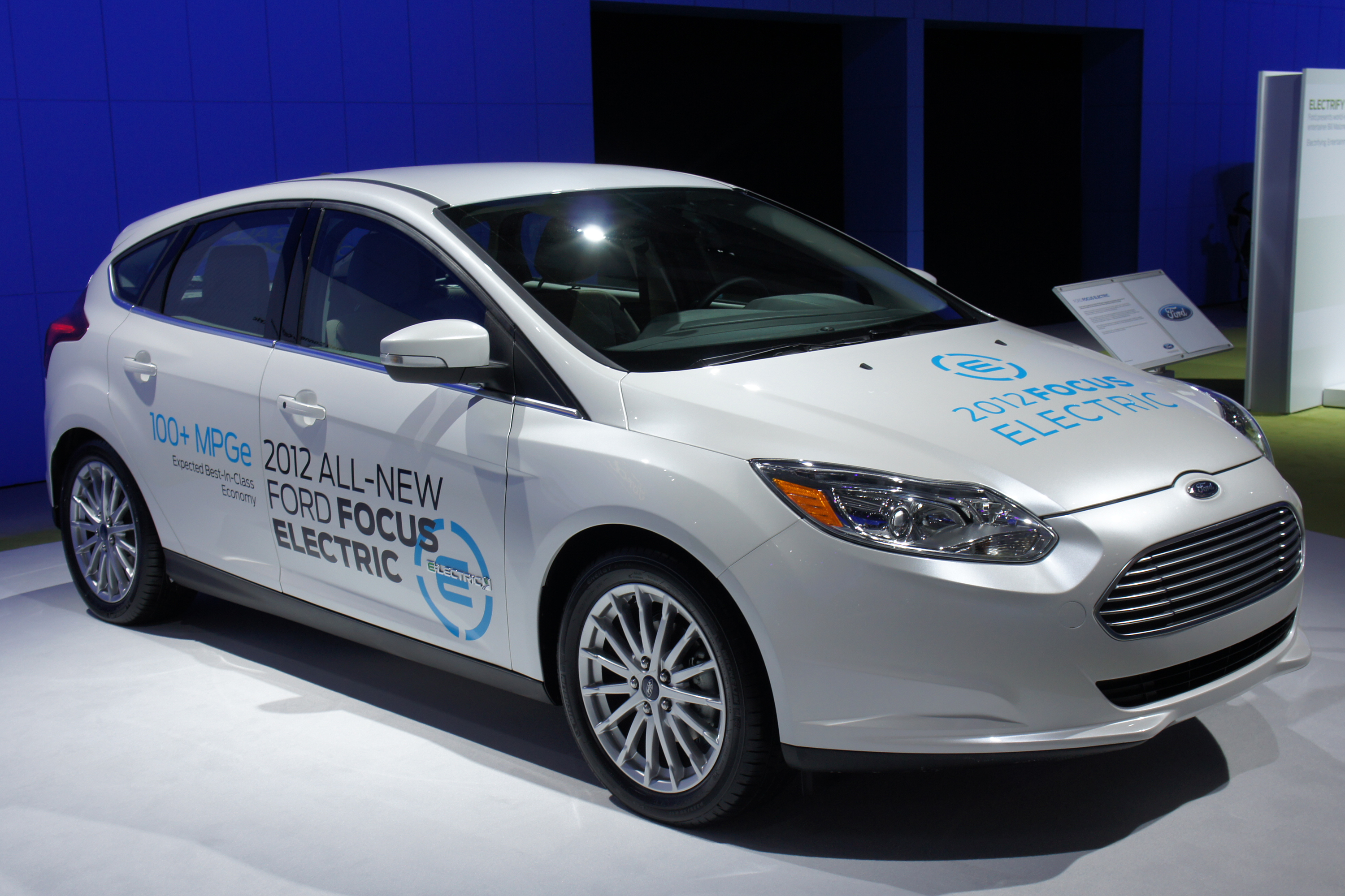 Ford Focus Electric – Elektroauto/-Fahrzeug kaufen | Ford DE