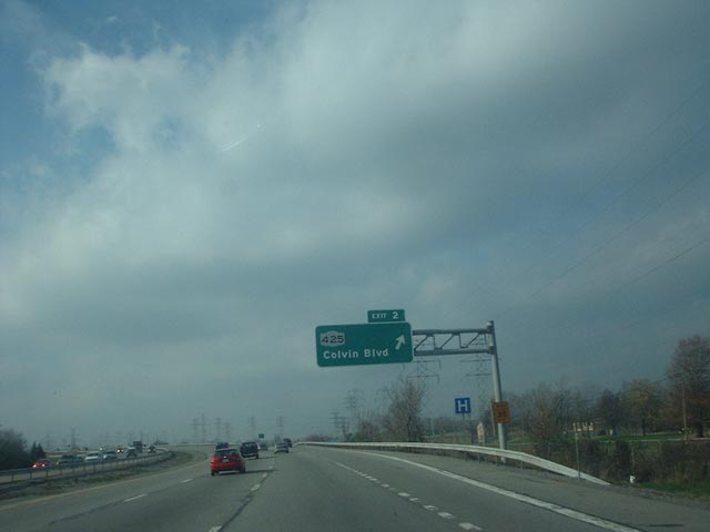 File:Interstate 290 - New York - 4289760789.jpg