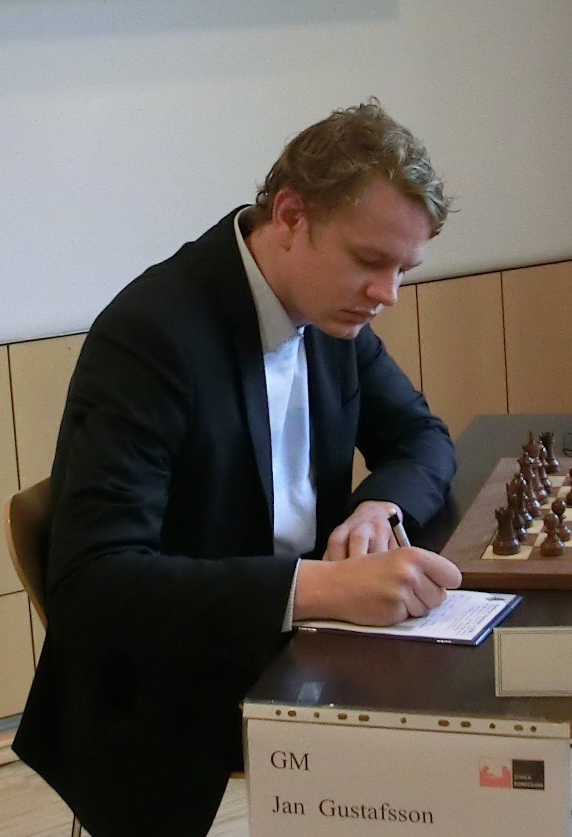 Fragestunde mit GM Jan Gustafsson 