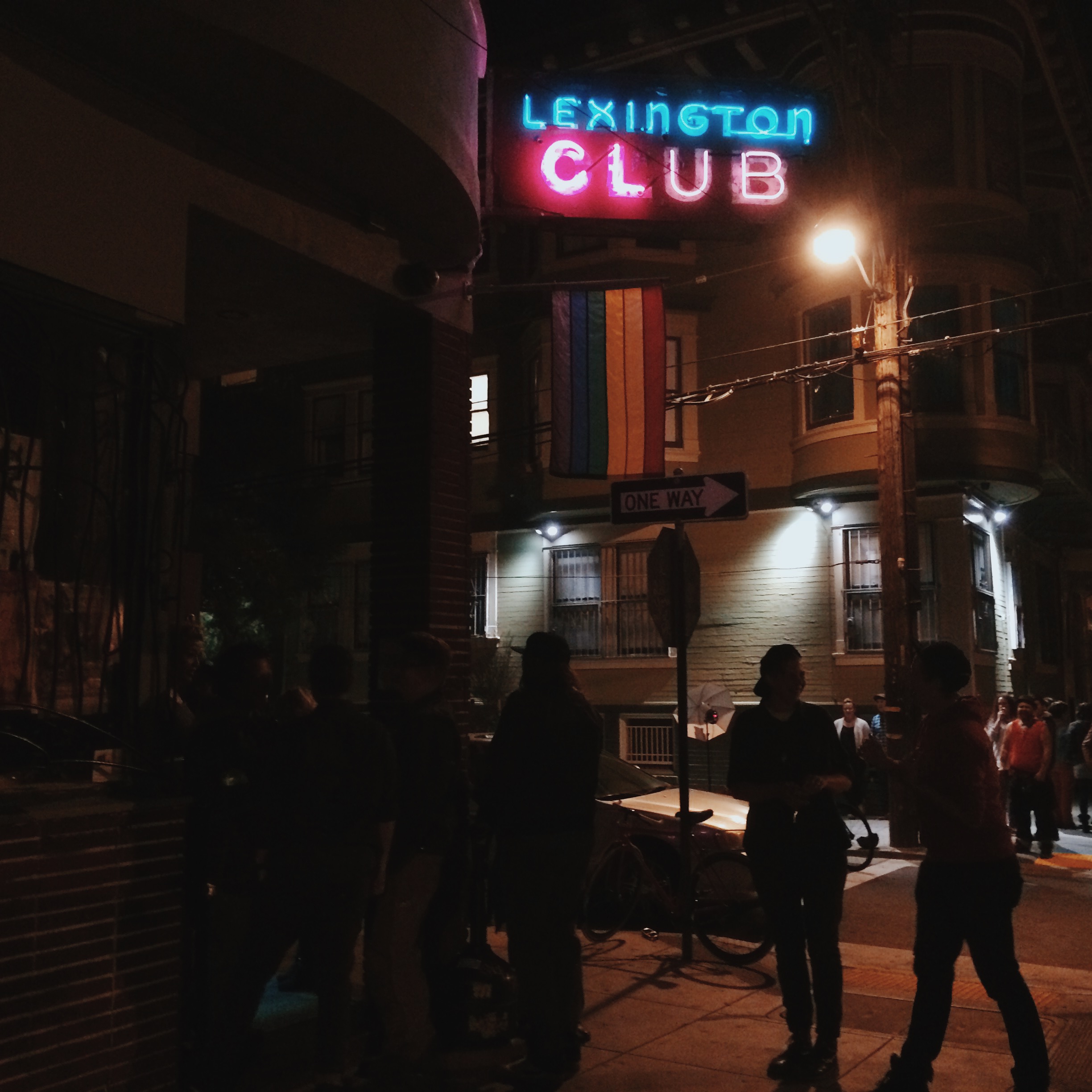 Front out. Аут клуб. Lexington Club London.