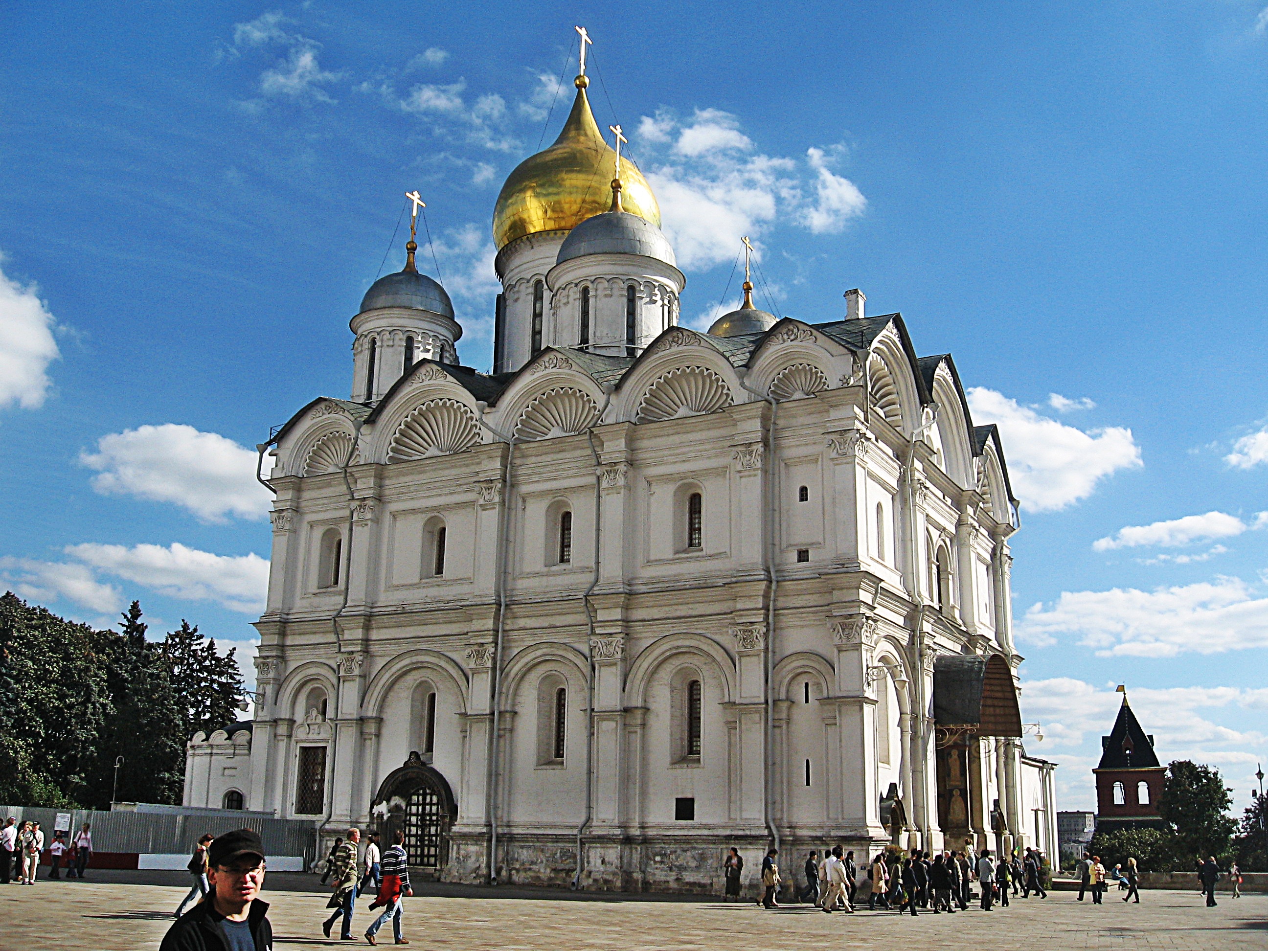 Московский храм архангела михаила. Архангельский собор Кремля. Собор Святого Архистратига Михаила Архангельский собор в Кремле. Архангельский собор Московского Кремля 1505-1509. Архангельский собор Калита.