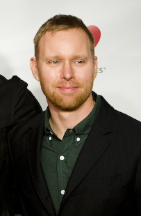 File:Nate Mendel 2009.jpg