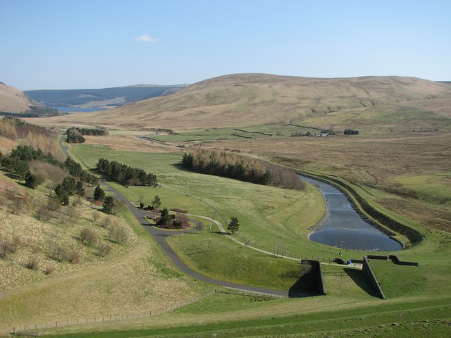 Outflow from Megget Reservoir - geograph.org.uk - 1192287