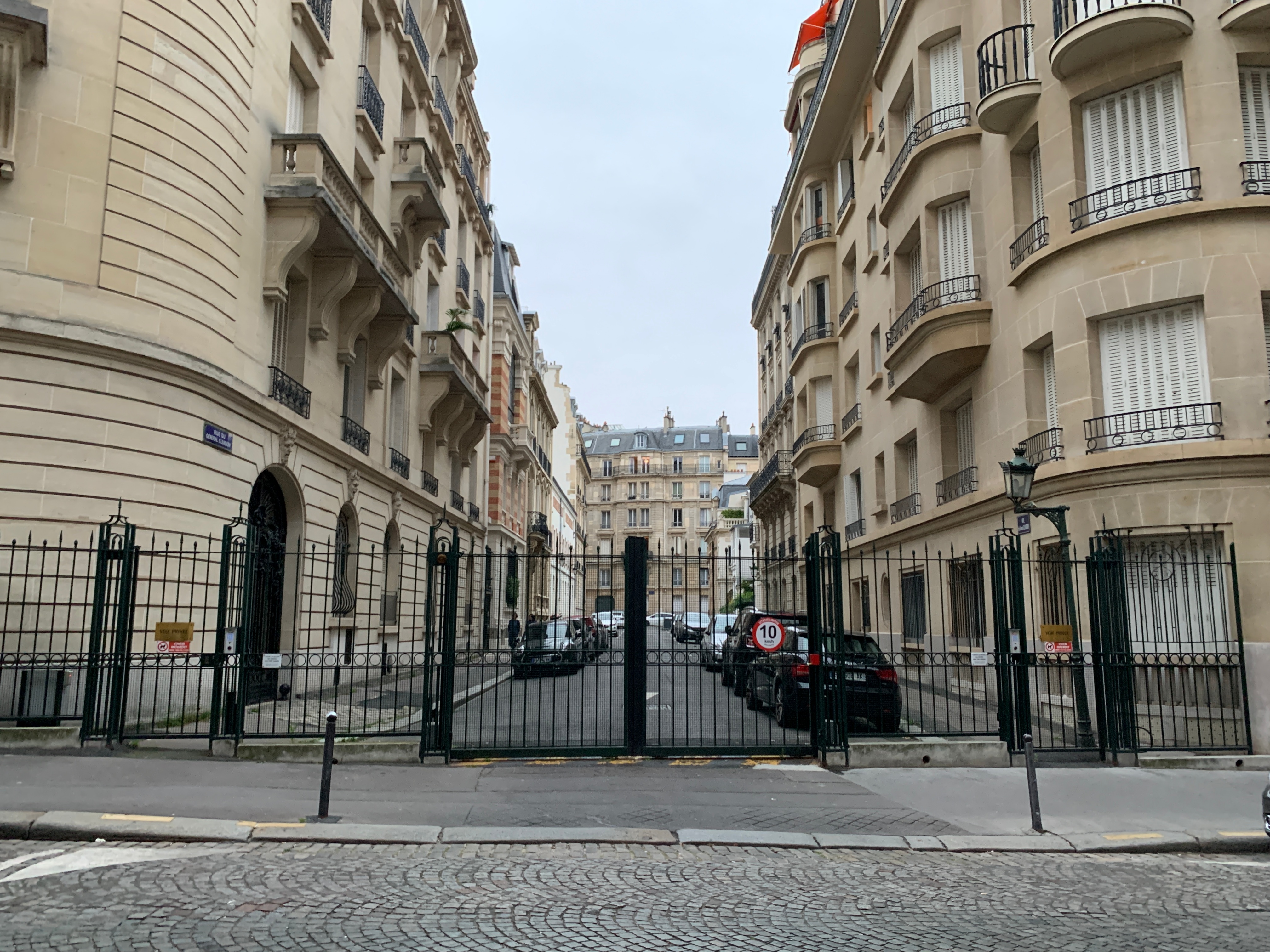 File:Rue Général Clergerie - Paris XVI (FR75) - 2021-08-17 - 1.jpg