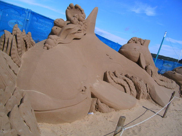 File:Sand Sculpture - geograph.org.uk - 1446975.jpg