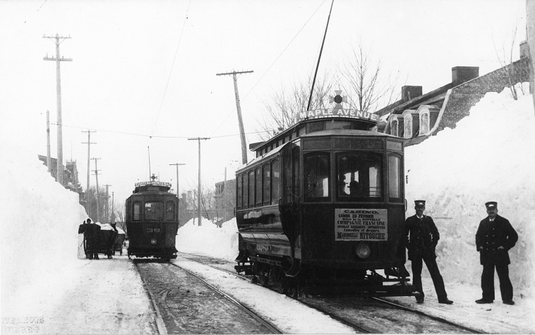 File:Tram on Maple Avenue, Quebec City, QC, 1898.jpg