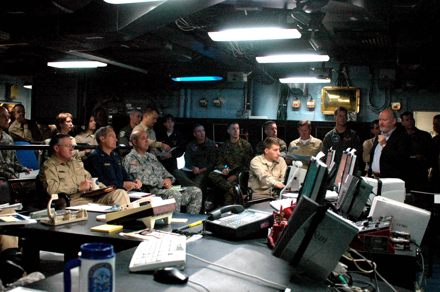 US_Navy_060821-N-6544L-003_Members_of_Joint_Task_Force_%28JTF%29_Lebanon_attend_the_commander%27s_update_briefing_in_the_Joint_Operations_Center_aboard_the_amphibious_command_ship_USS_Mount_Whitney_%28LCC-JCC_20%29.jpg