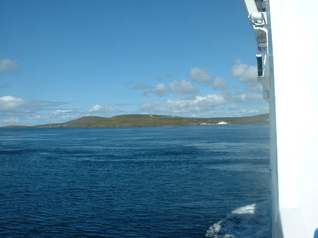 File:Yell Sound, Shetland - geograph.org.uk - 6336.jpg