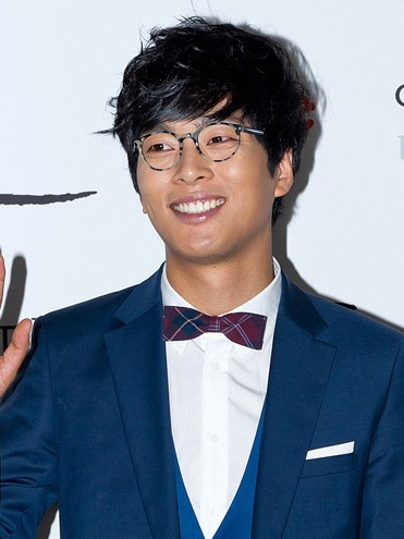 File:Yoon Hee-seok from acrofan.jpg