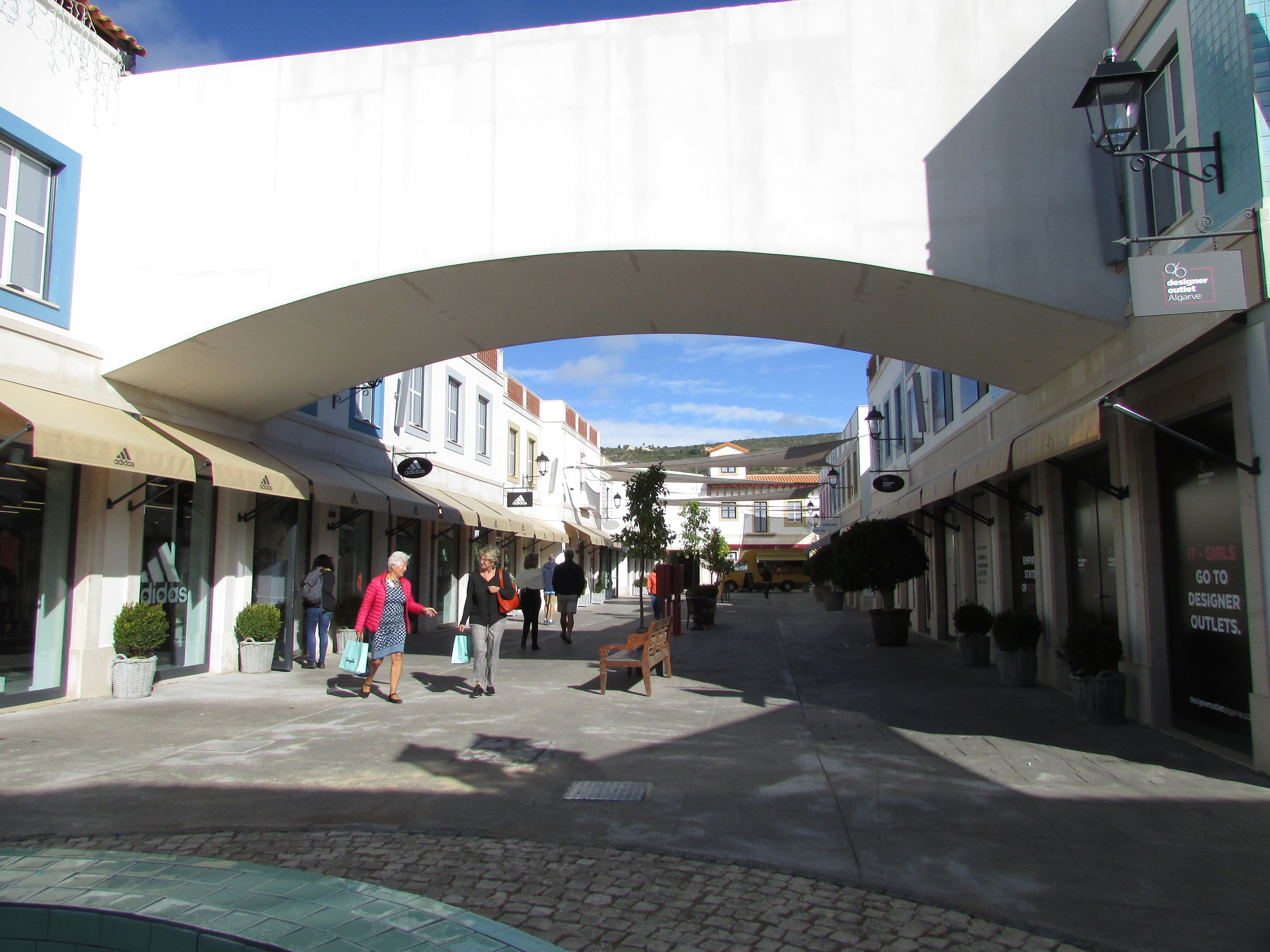 adidas outlet mar shopping algarve