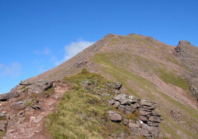 File:Bidein a' Ghlas Thuill - geograph.org.uk - 242502.jpg