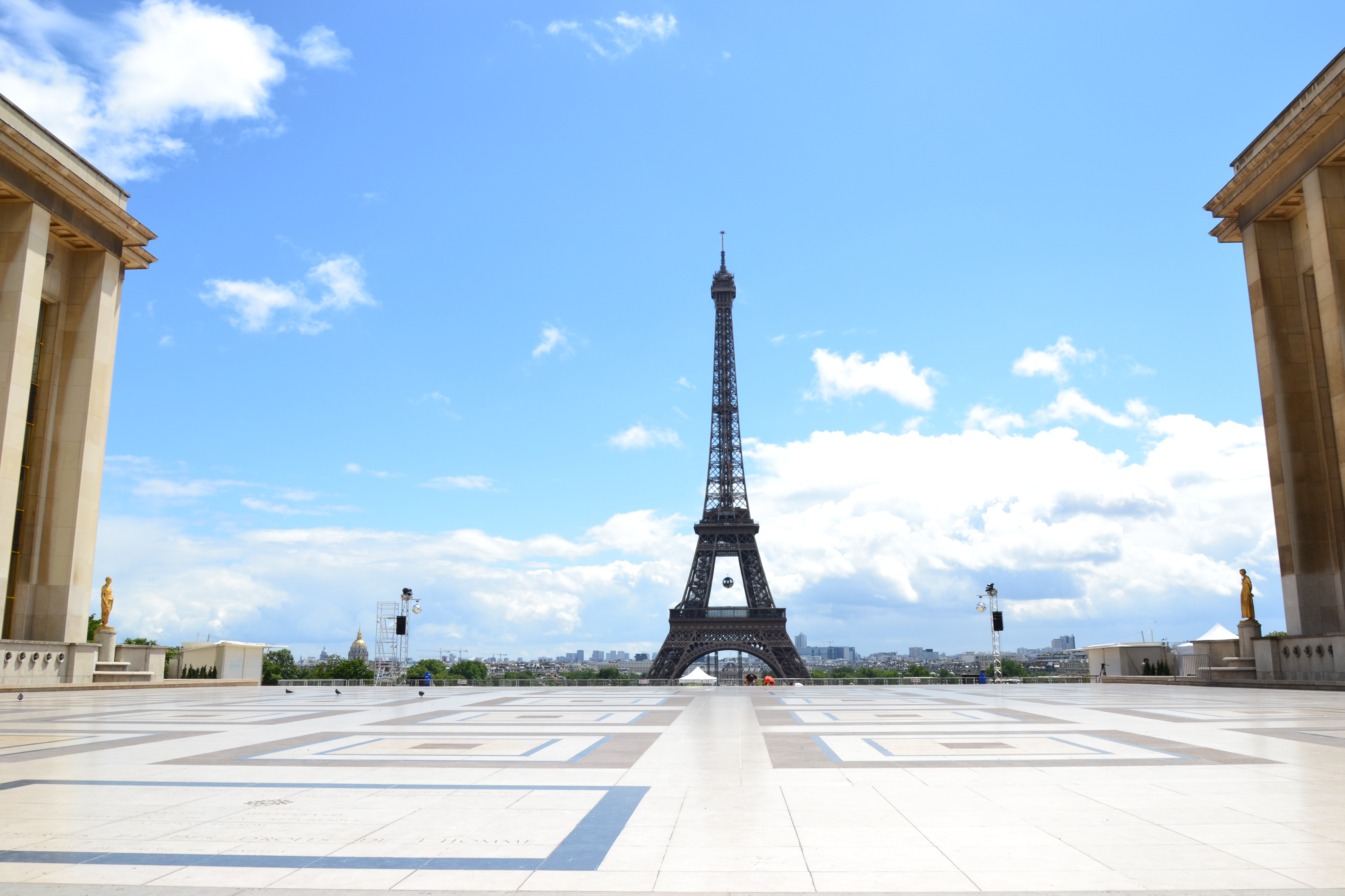 File:La Tour Eiffel vue du Trocadéro - Après-midi du 14 juillet.JPG - Wikimedia Commons