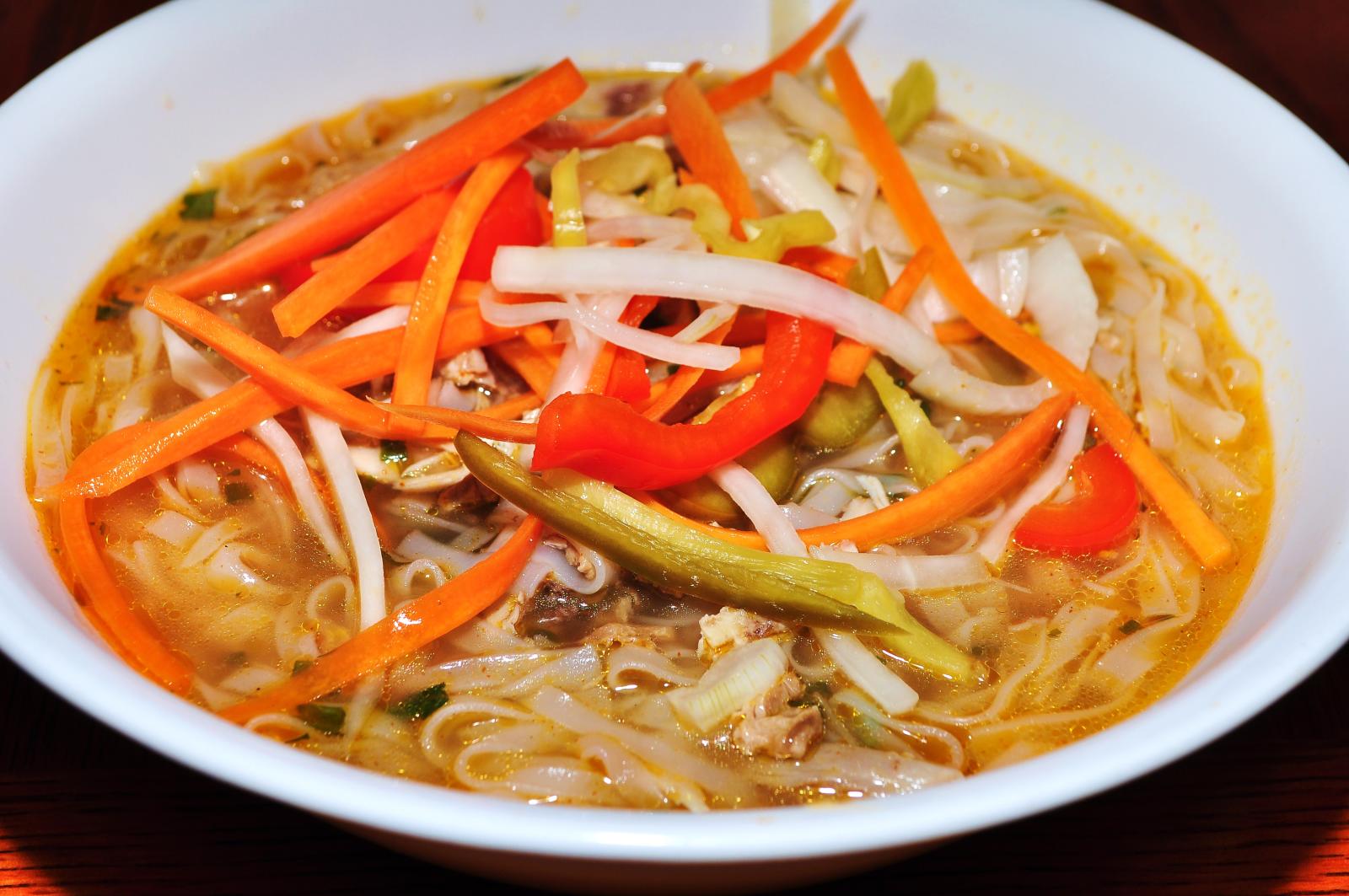 Noodle soup - Wikipedia