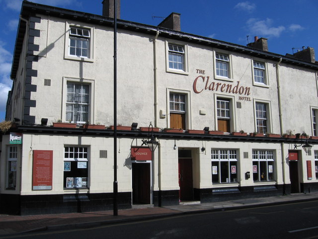 Picture of Clarendon Hotel courtesy of Wikimedia Commons contributors - click for full credit