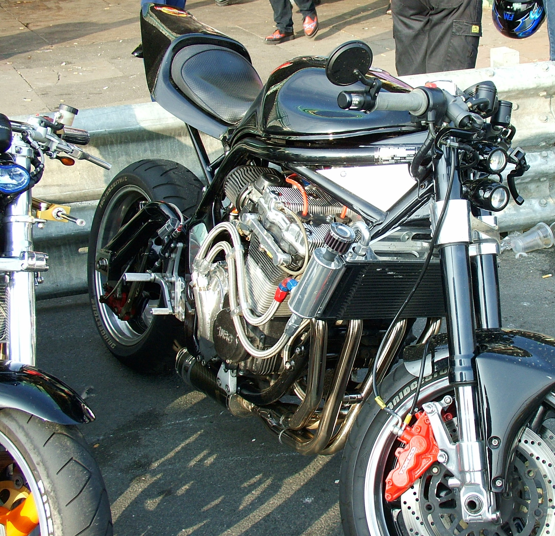 neutral postre científico Streetfighter (motocicleta) - Wikipedia, la enciclopedia libre