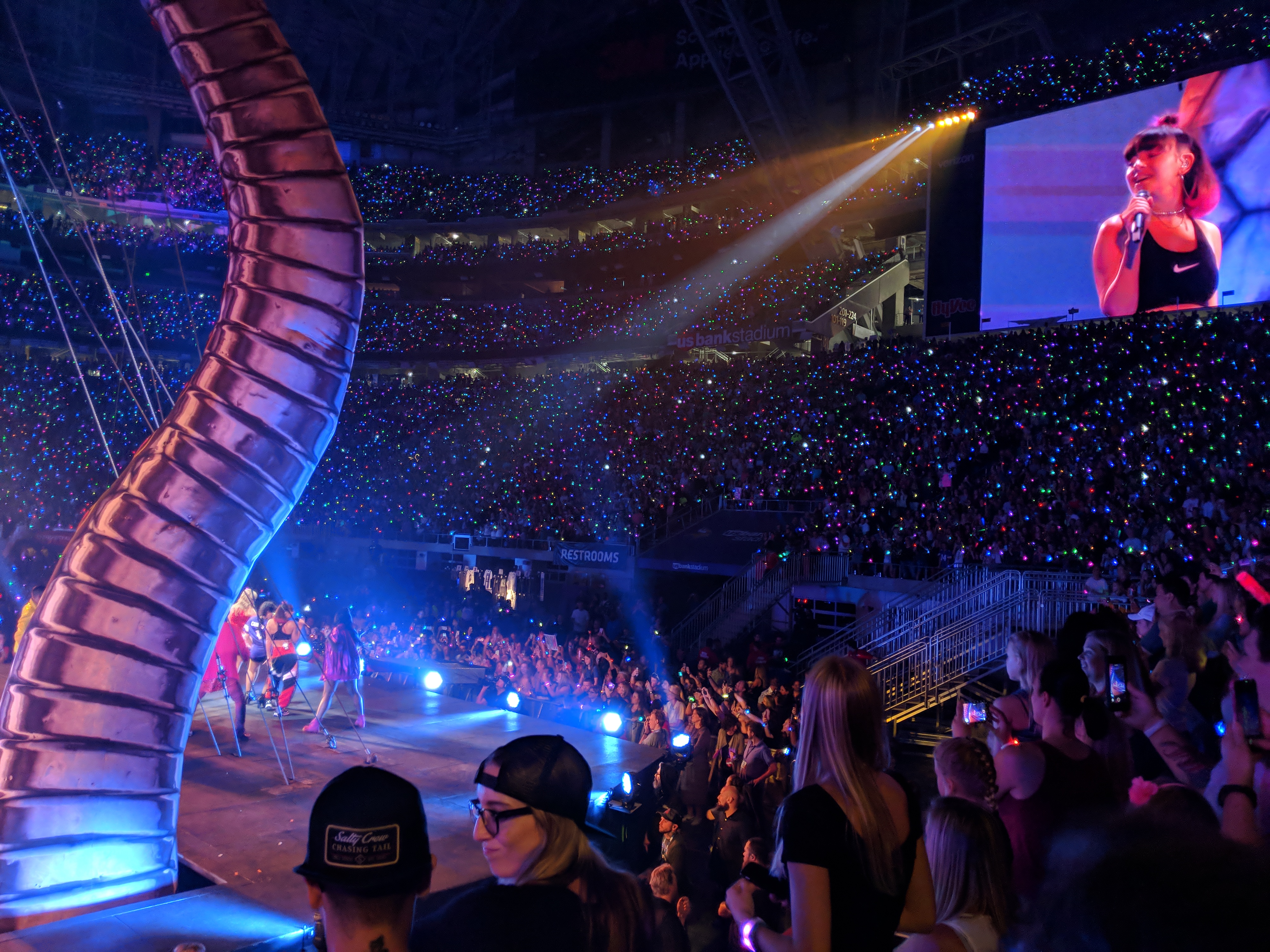 Ficheiro:Taylor Swift Reputation Tour Minneapolis (42589265070).jpg –  Wikipédia, a enciclopédia livre