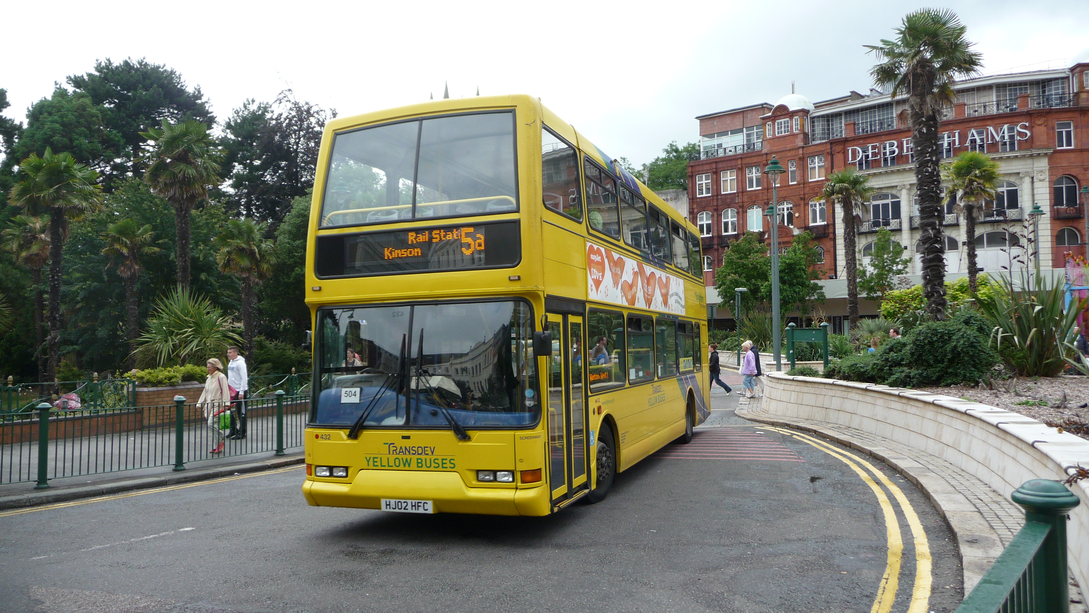 Автобус 432. Белек Турция желтый автобус. Yellow Bus.