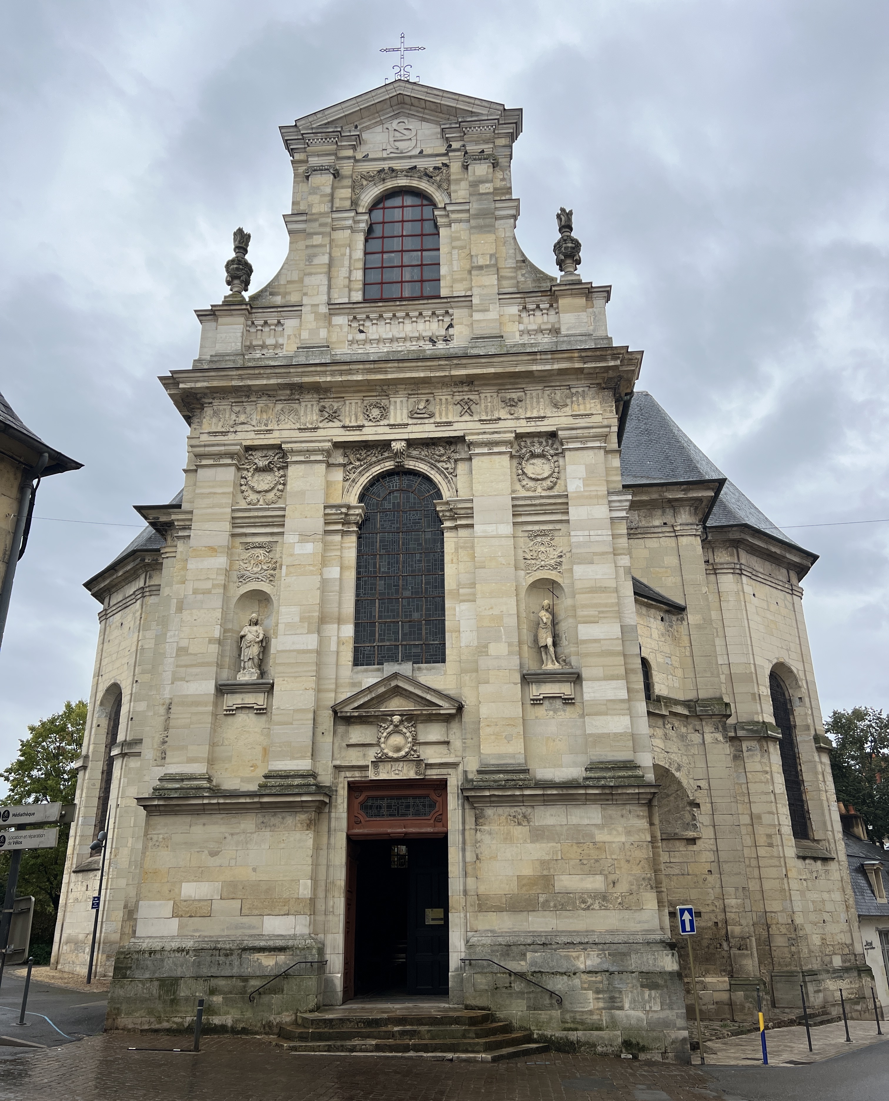 Eglise Saint Pierre de Nevers  France Bourgogne-Franche-Comté Nièvre Nevers 58000