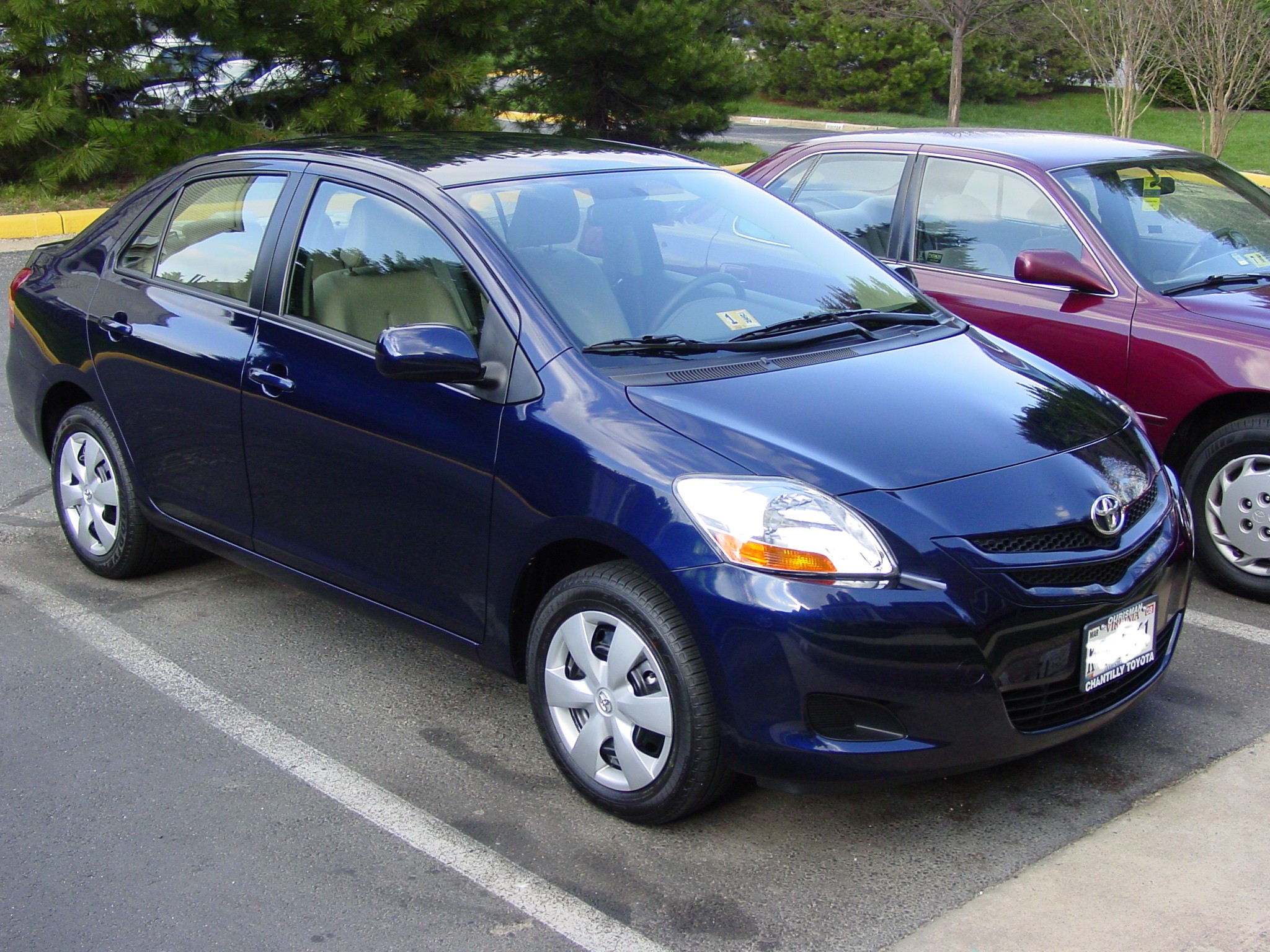 File:2007 Toyota Yaris.JPG - Wikimedia Commons