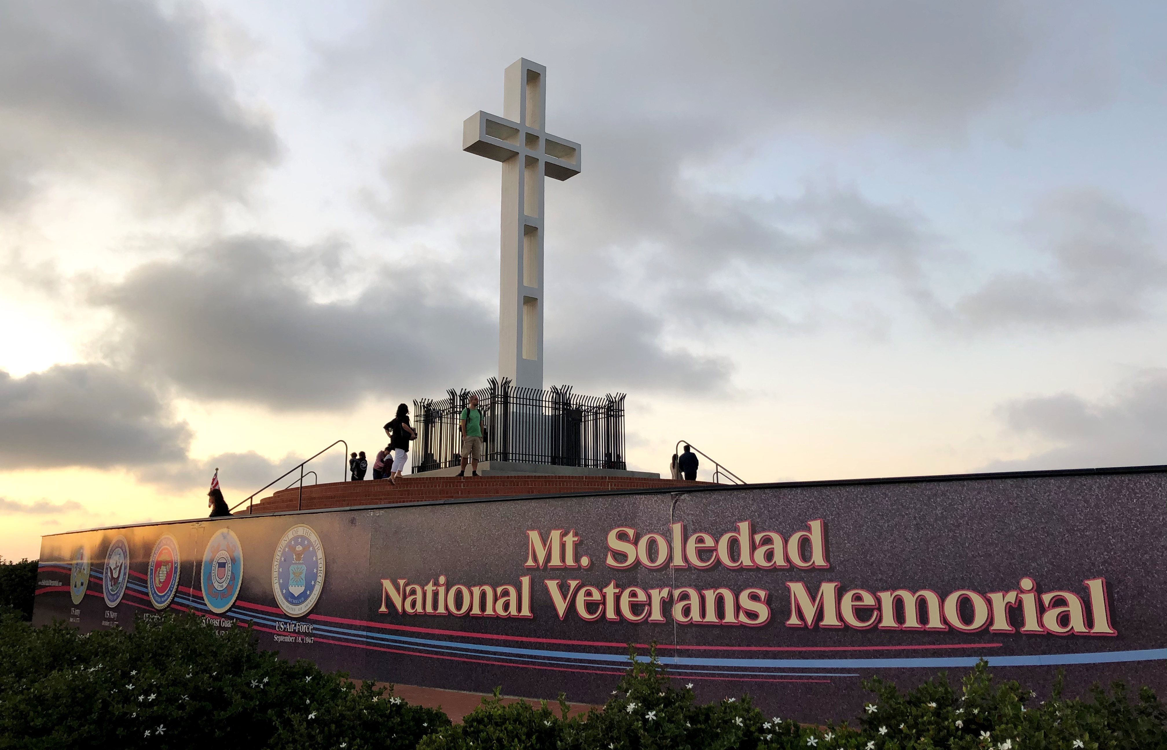2019 Mt. Soledad National Veterans Memorial at dusk 1.jpg