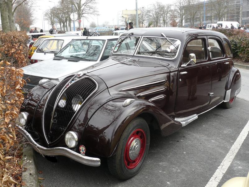 Der Chrysler Airflow, der angebliche Vorläufer des VW Käfers  402_av