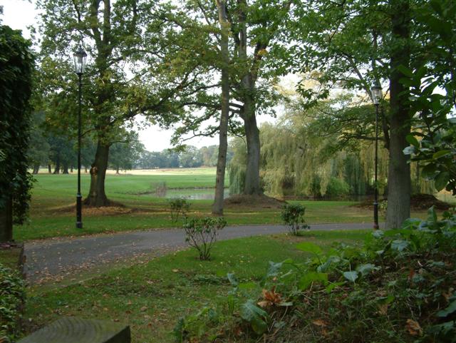 File:Agates Meadow - geograph.org.uk - 64515.jpg