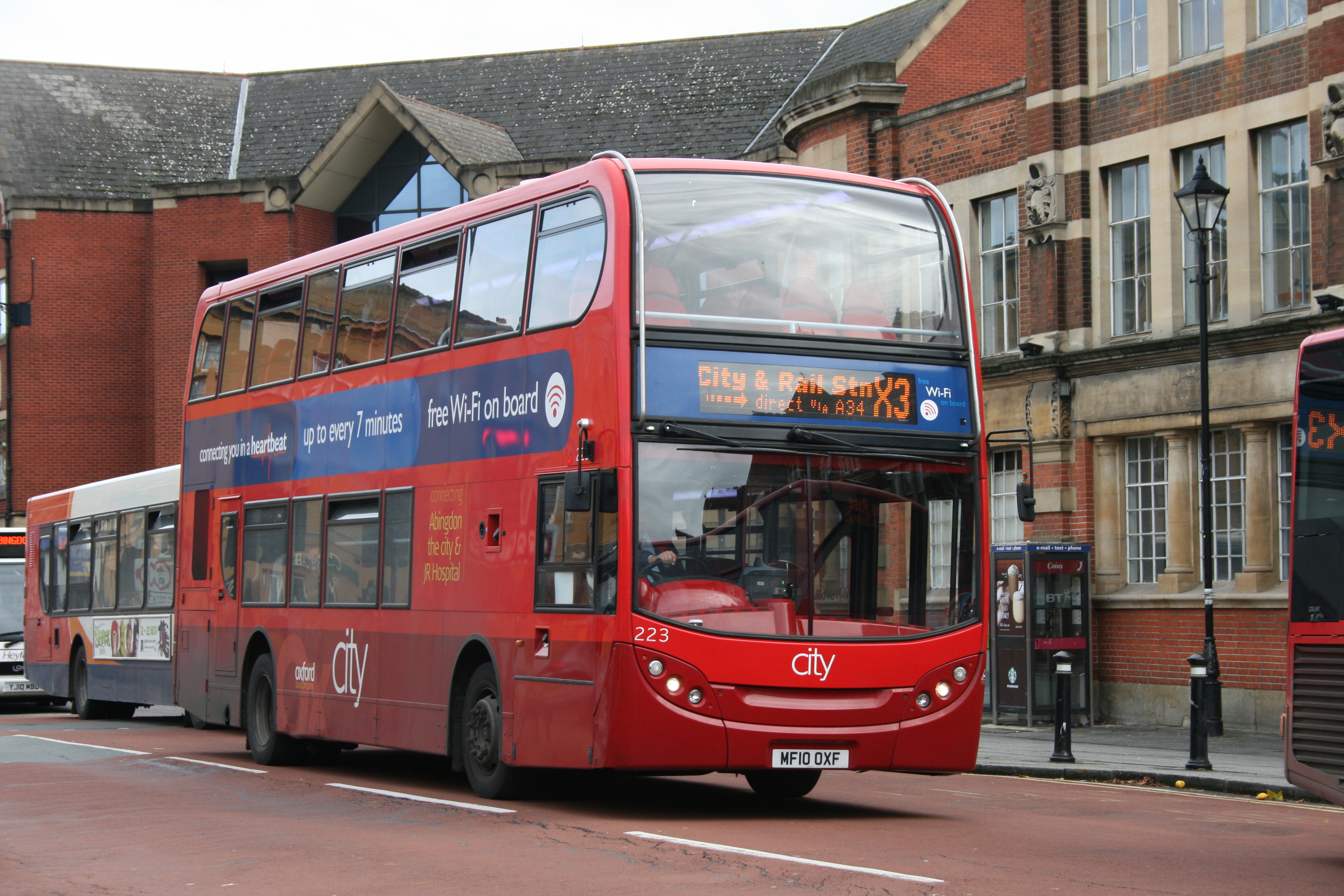 Лондонский автобус Alexander Dennis Enviro 400 внутри