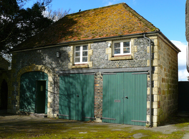 File:Avebury - Public Toilets - geograph.org.uk - 721394.jpg