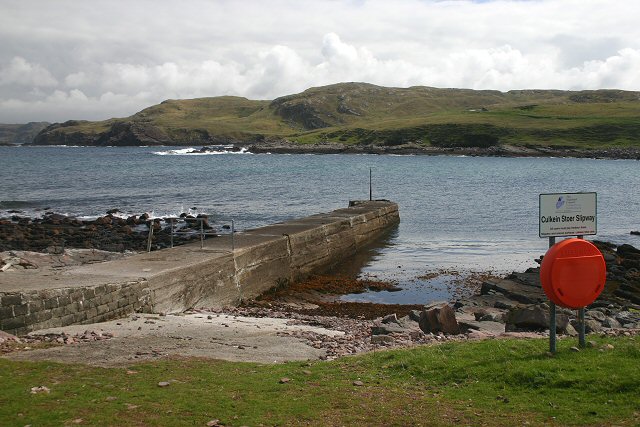 File:Culkein Stoer slipway and jetty - geograph.org.uk - 449386.jpg