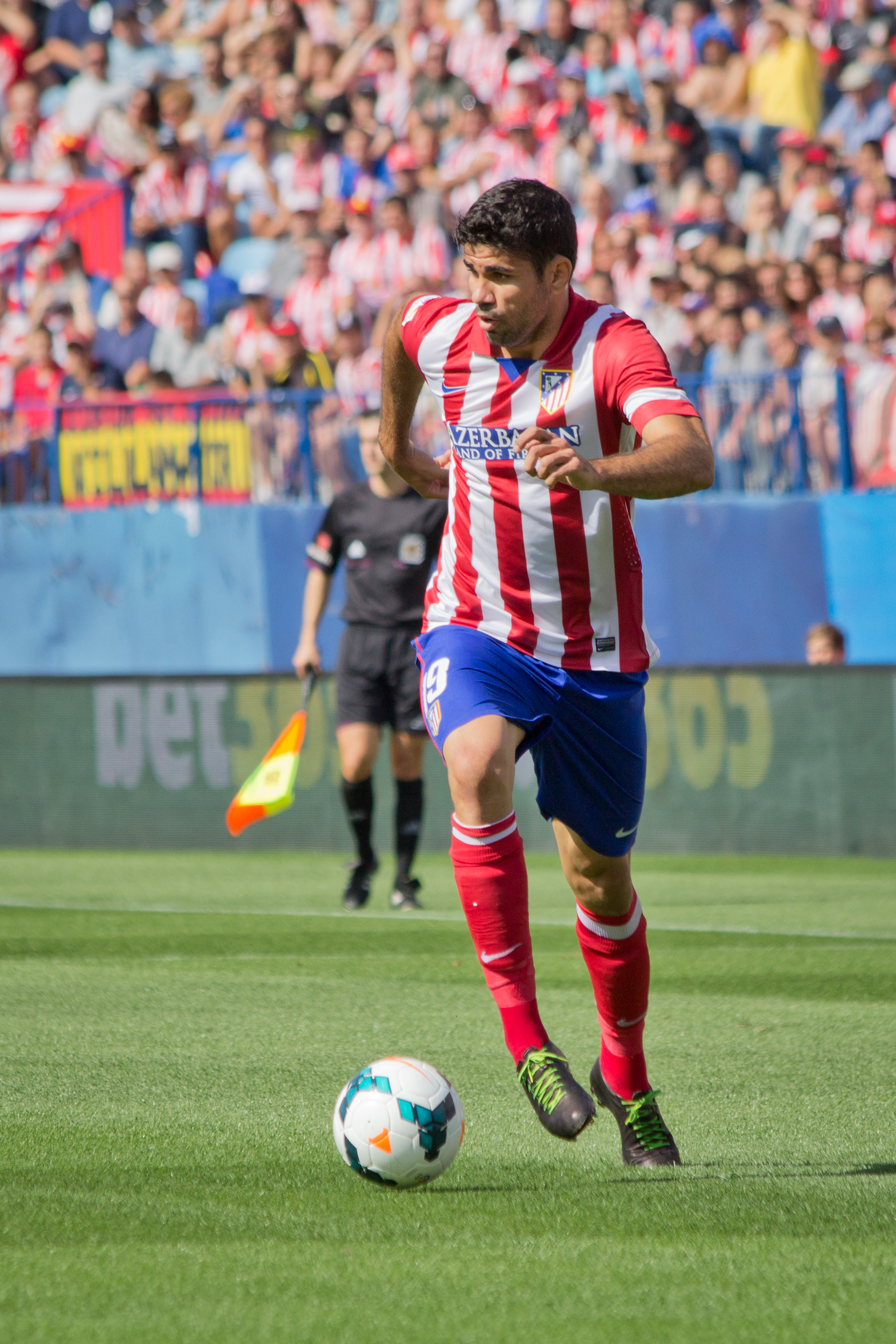 File:Diego Costa - 01.jpg - Wikimedia Commons