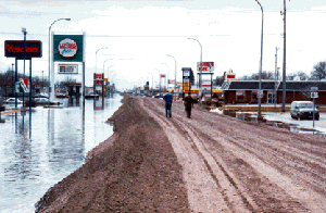 File:FEMA - 1127 - Photograph by Phil Cogan taken on 04-07-1997 in North Dakota.gif