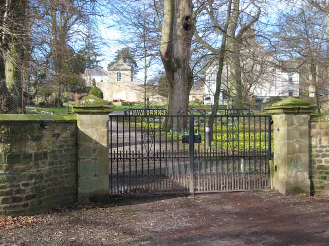 File:Fawnlees Hall, Wolsingham - geograph.org.uk - 348946.jpg