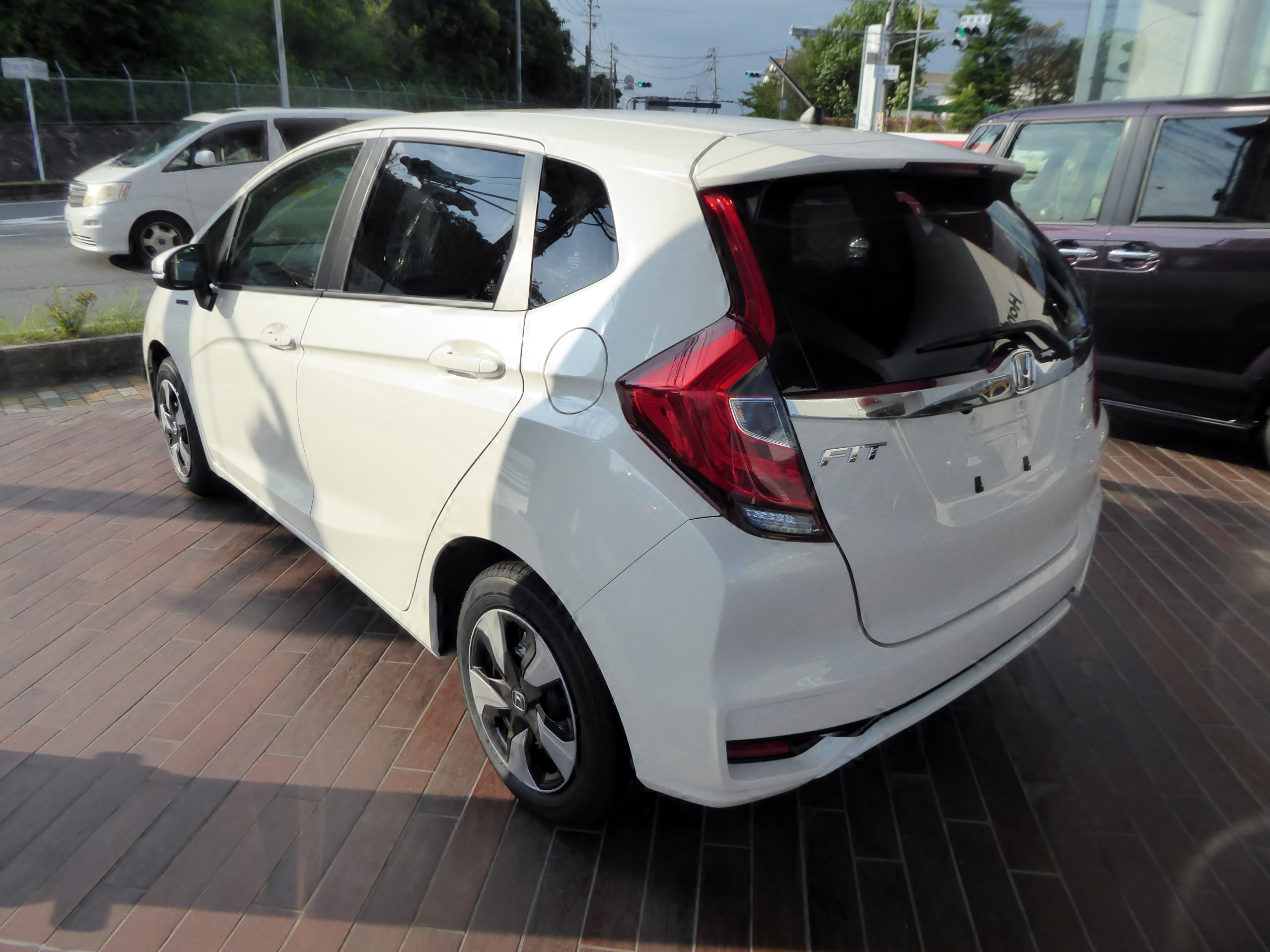 ファイル:Honda FIT HYBRID・L Honda SENSING (DAA-GP5) rear.jpg - Wikipedia