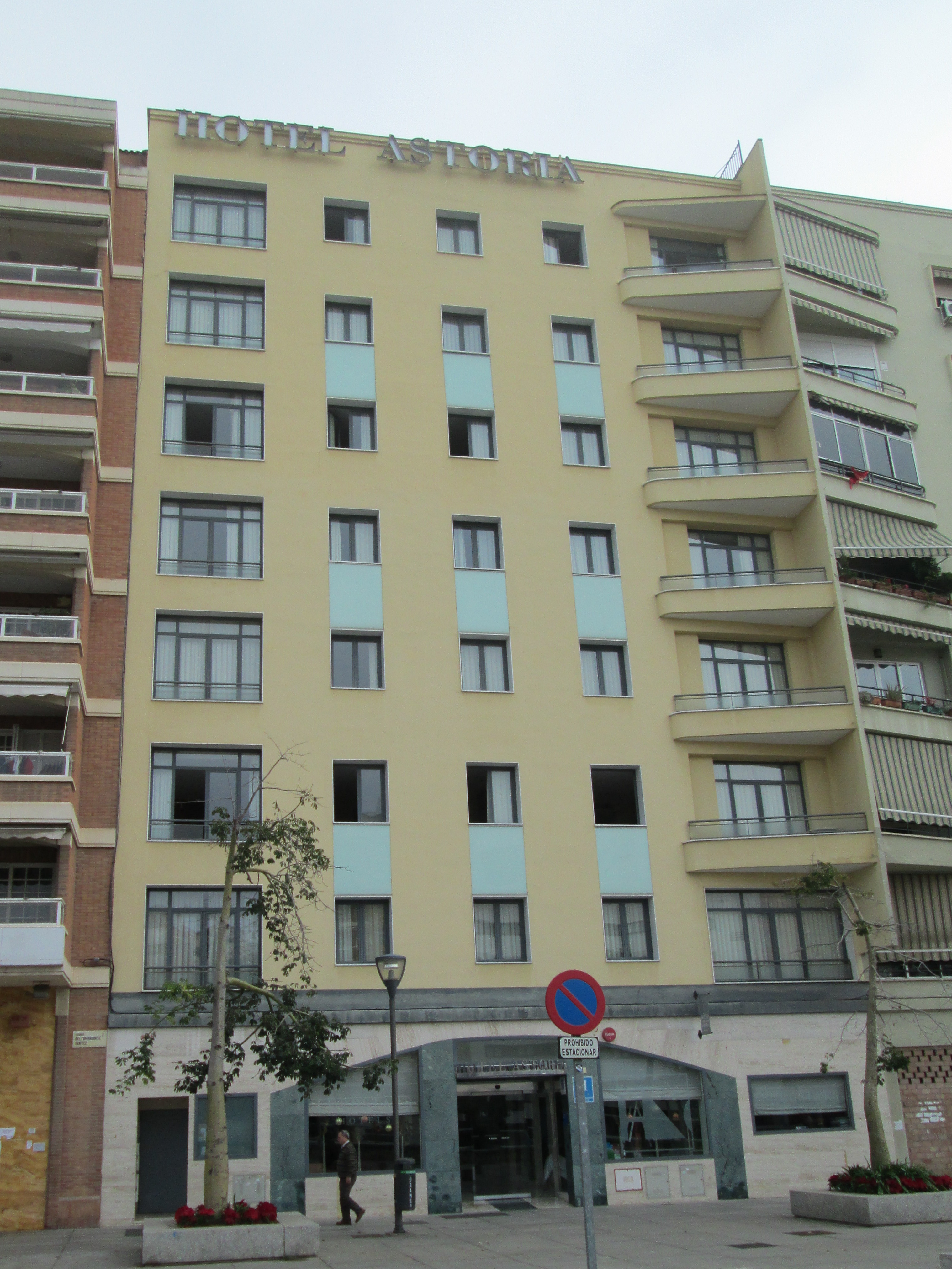 File:Hotel Astoria, Málaga.jpg - Wikimedia Commons