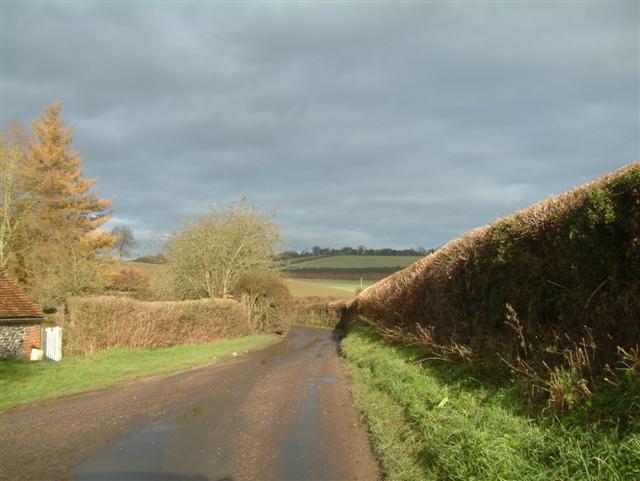 File:Little Bix Bottom Farm - geograph.org.uk - 87214.jpg