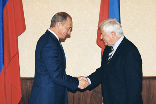 File:Milan Kučan and Vladimir Putin in 2002.jpg