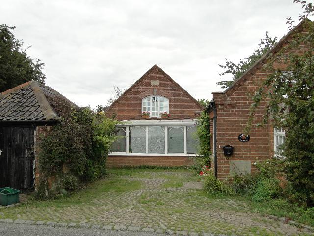 File:Old Wesleyan Methodist church - geograph.org.uk - 2019332.jpg