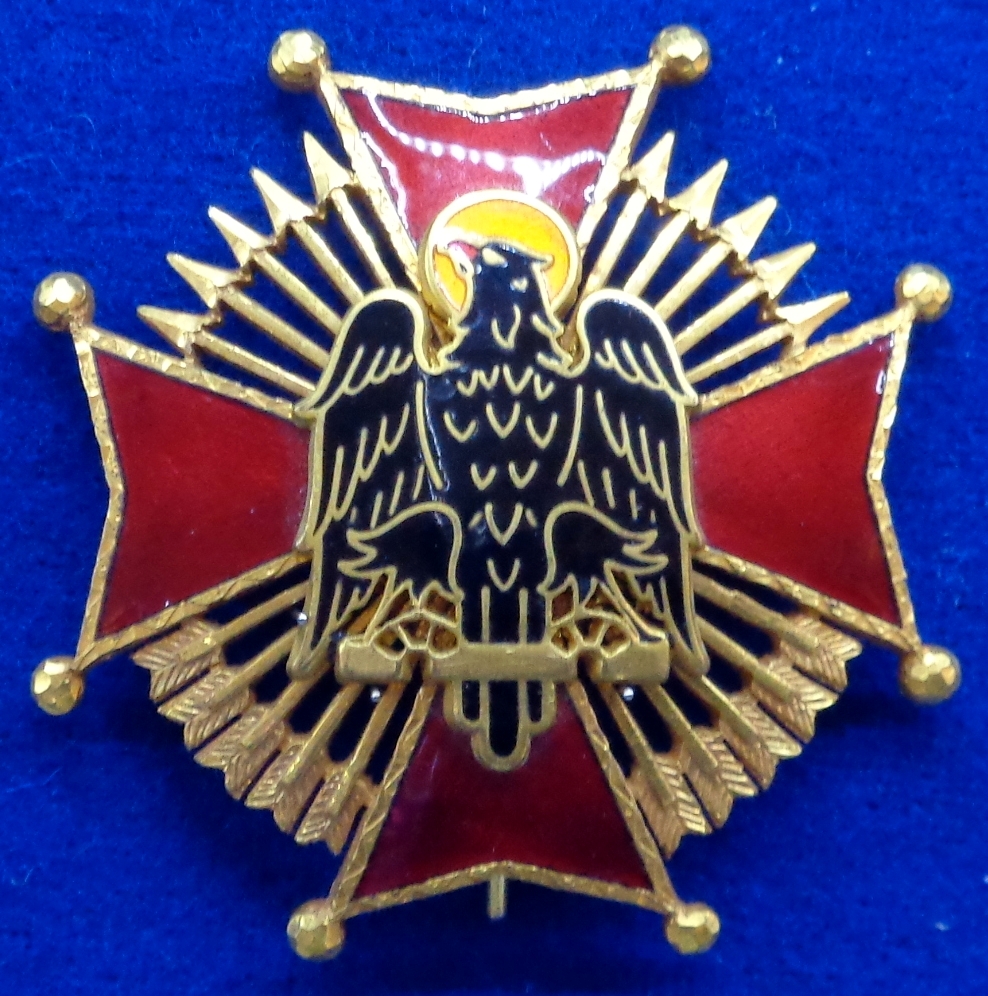 Награды: ордена, медали - Страница 9 Order_of_Cisneros_star_%28Spain%29_-_Tallinn_Museum_of_Orders