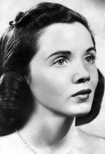 Patricia Breslin 1951 headshot