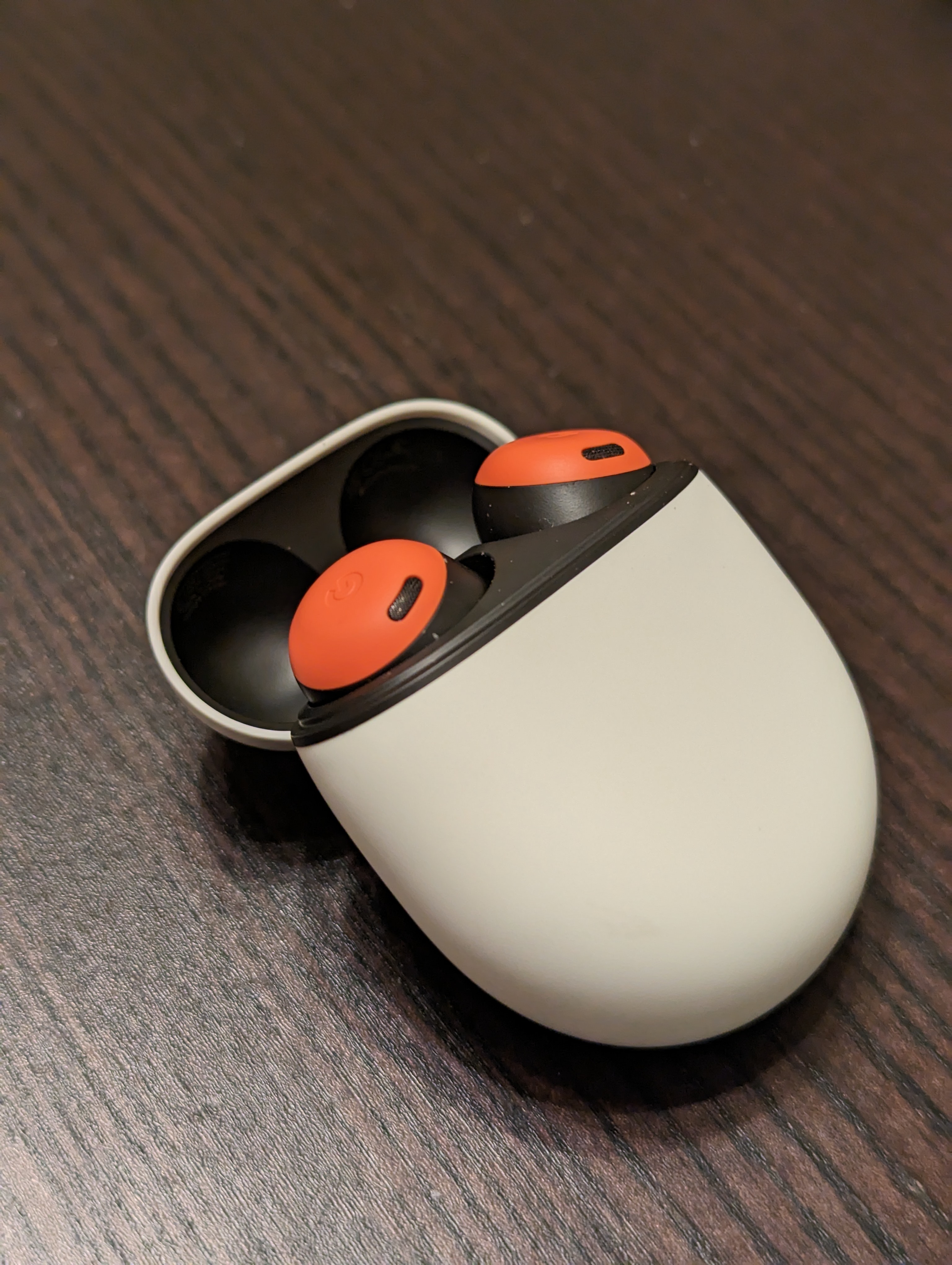 File:Pixel Buds Pro, orange.jpg - Wikipedia