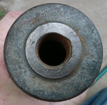 File:QF 6 pounder steel shell base.jpg