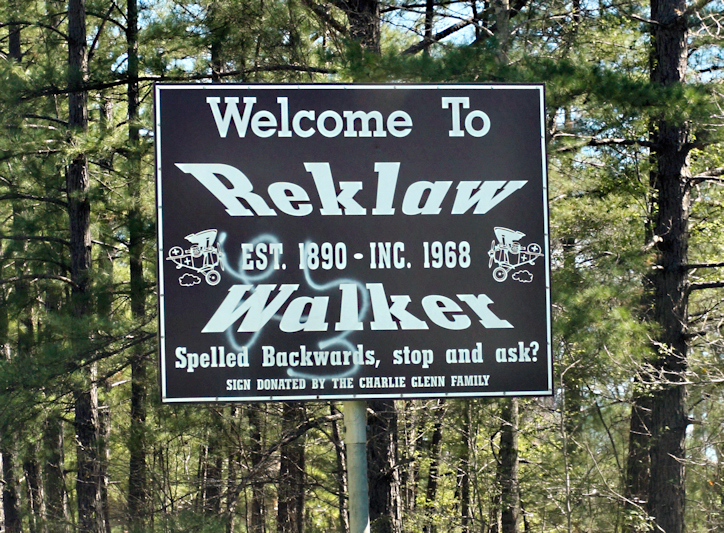 File:Reklaw Texas townsite sign.jpg