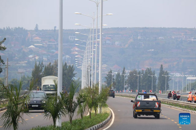 File:Roads-Rwanda-1.jpg