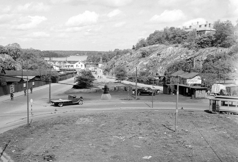 File:Roslagsvägen 1945.jpg