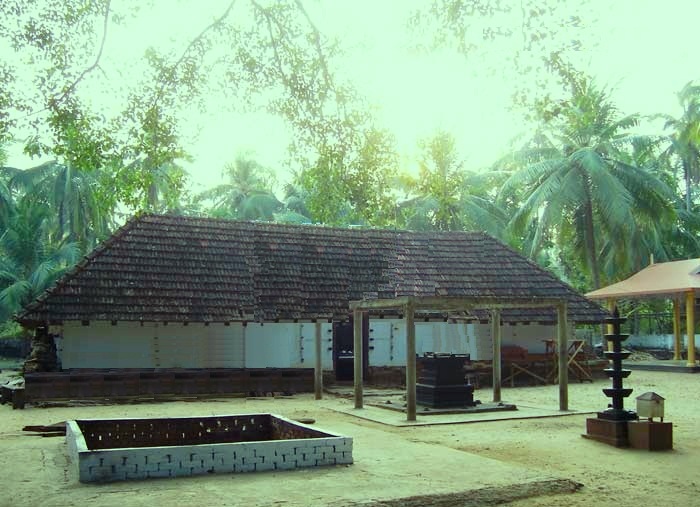 File:പേരകം ശിവക്ഷേത്രം.jpg