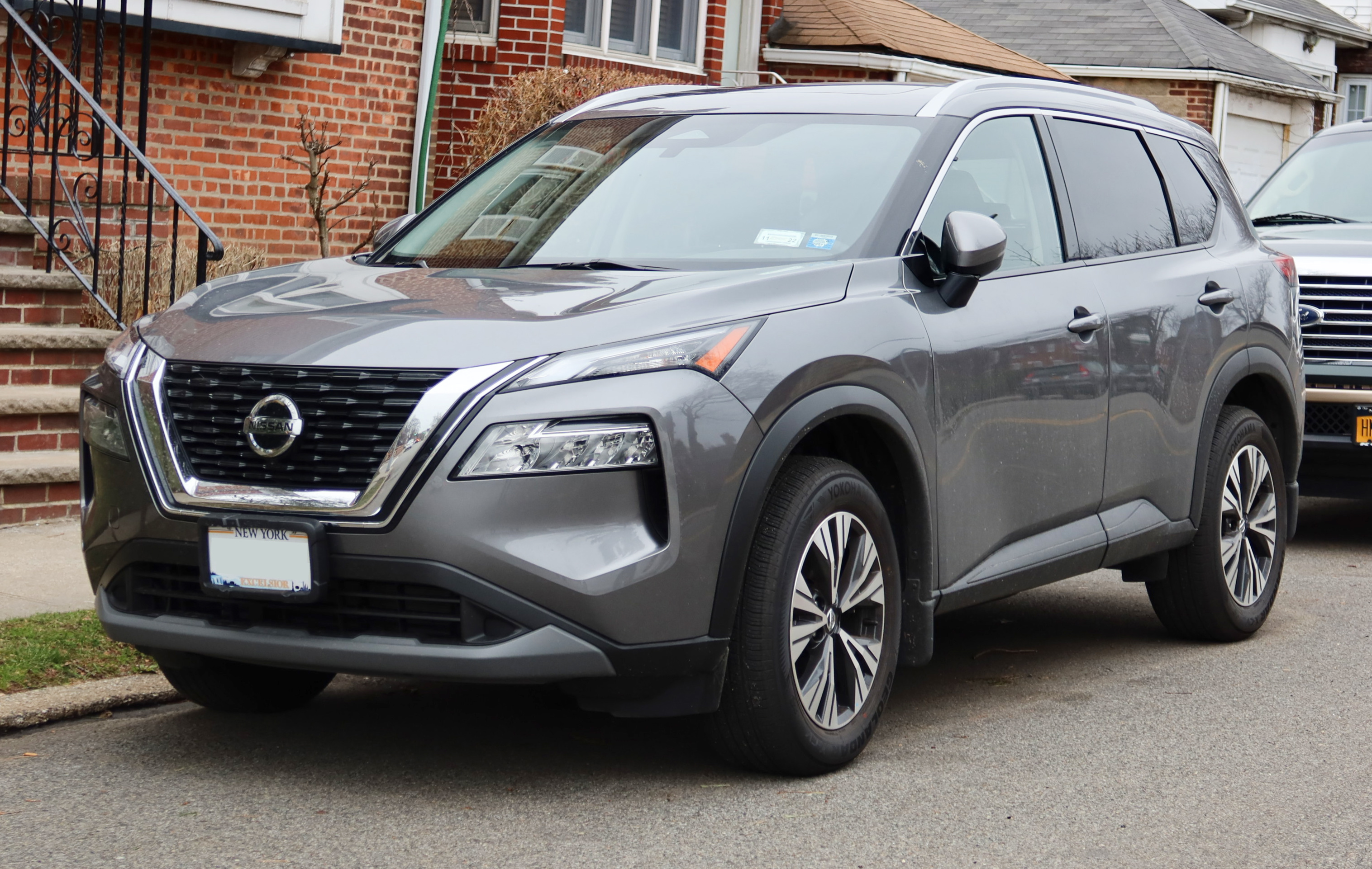 Silver Nissan Rogue